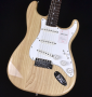 Heritage 70s Stratocaster Natural Fender made in Japan  1